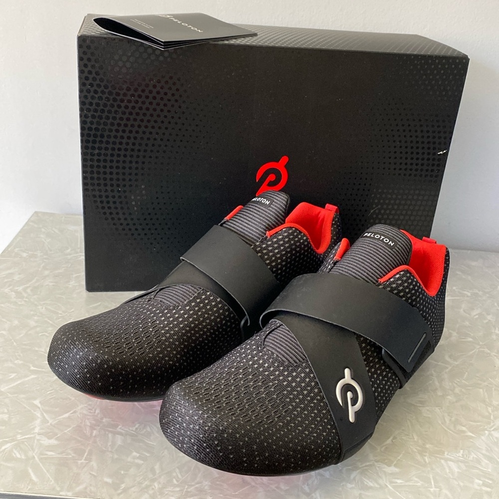 PELOTON ALTOS CYCLING SHOES